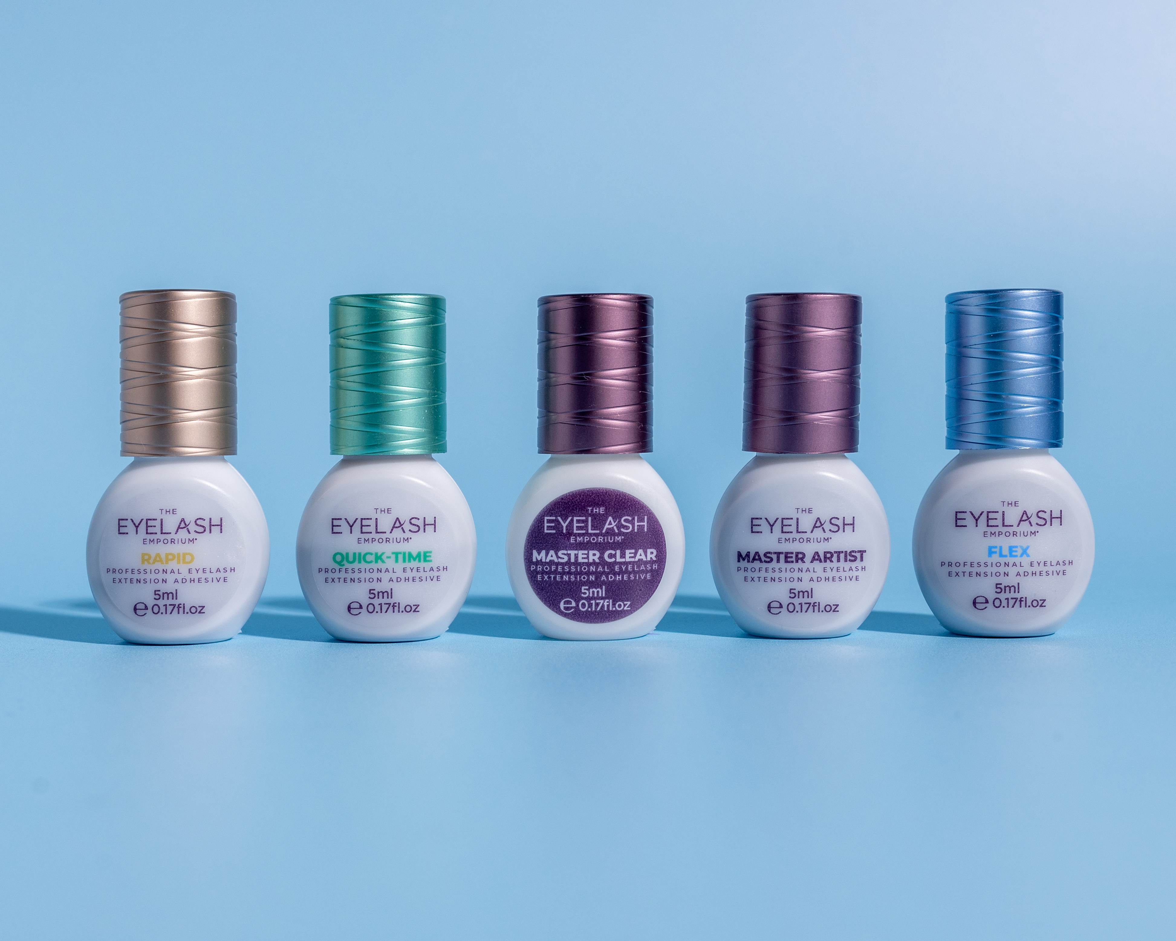 Tips for Choosing and Using the Right Adhesive for Summer Eyelash Extensions