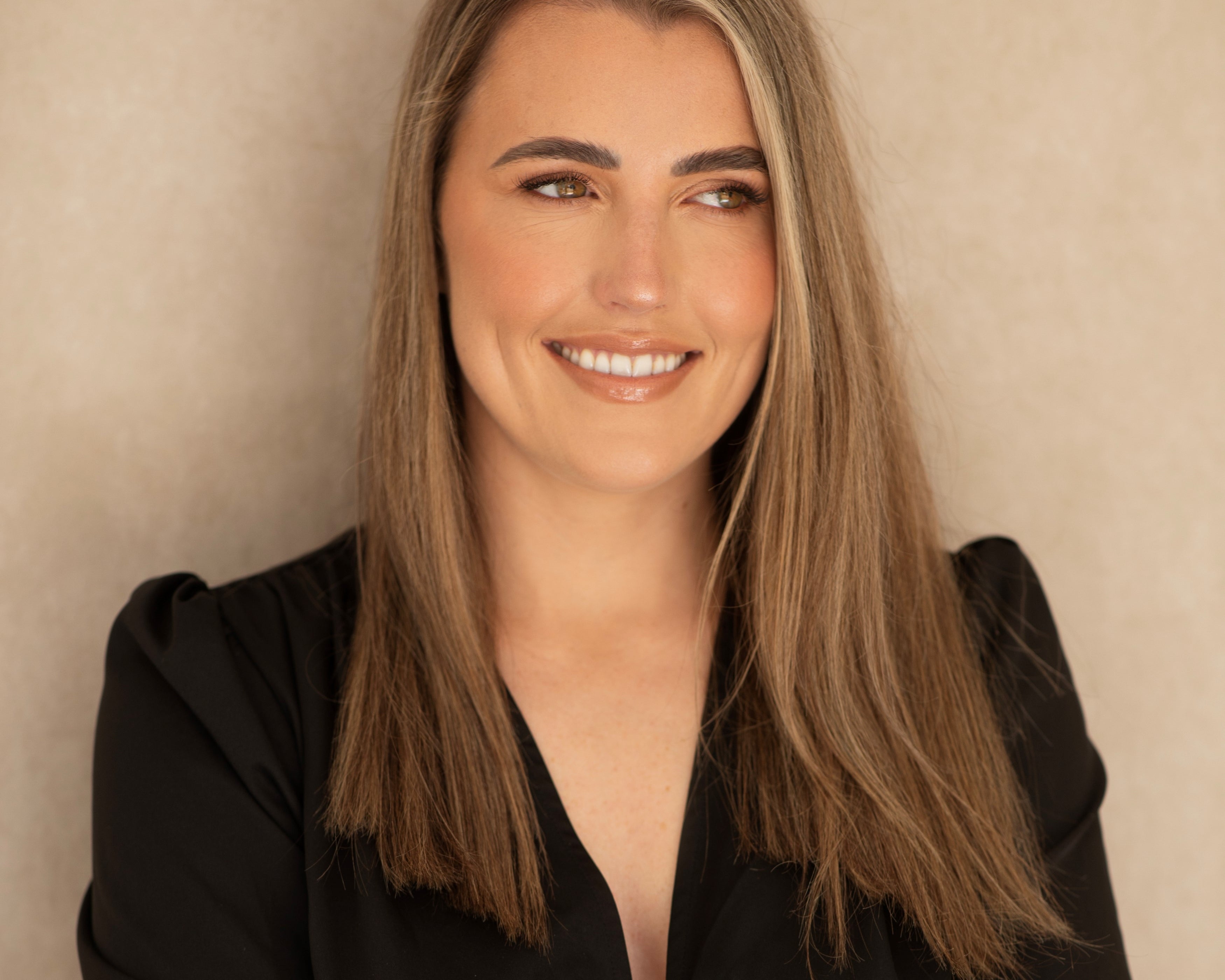 8 Reasons to Become a Lash Tech