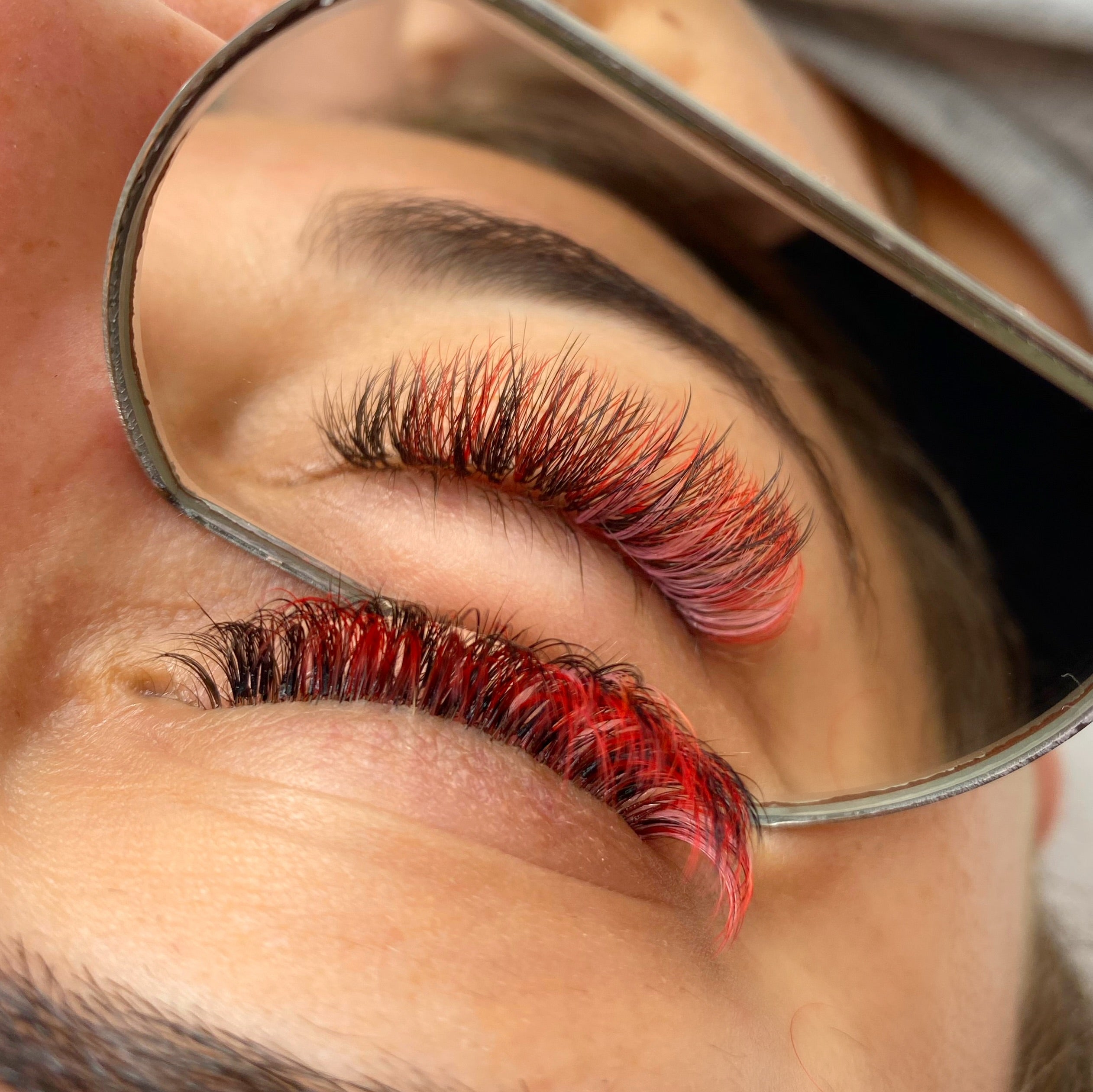 Colour Eyelash Extensions- Red