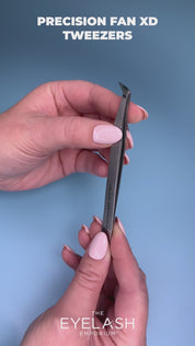 Precision Fan xD Tweezer